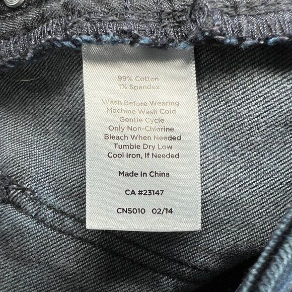 Talbots Women's Size 6 Dark Wash Curvy Boot Cut Jeans - Picture 8 of 9